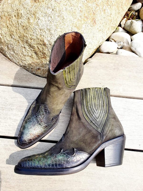 BOOTS KOINE OLIVE BRANCH