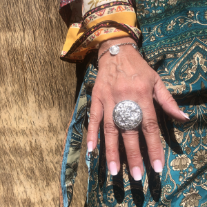 BAGUE RONDE ARGENTEE