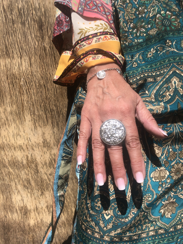 BAGUE RONDE ARGENTEE