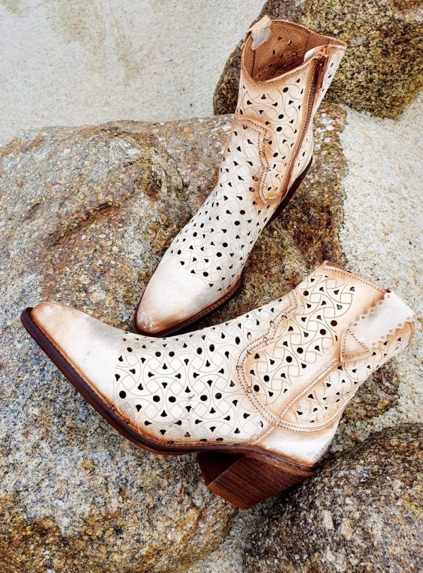 BOOTS METAL PANNA