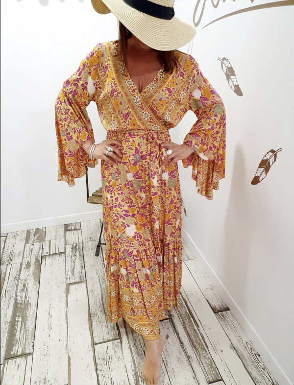 ROBE LARA
